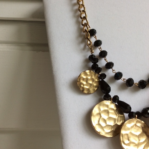Statement Necklace w/Black Beads & Gold Circles. - Picture 3 of 7